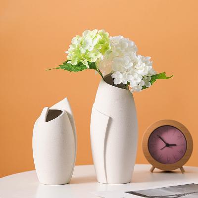 China Modern Nordic Home Office Decoration Flower Vase Ceramic Living Room Office Decor for sale