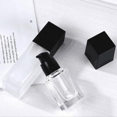 China Personal Care 20ml 30ml 40ml Transparent Frosted Cosmetic Lotion Spray Pump Bottle Square Bottle for sale