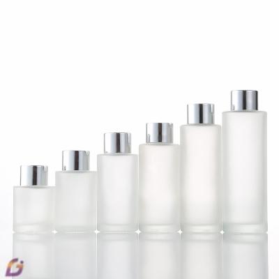 China Hot Selling Cosmetic 1oz 2oz 3oz Frosted Glass Facial Toner Bottle 60ml for sale