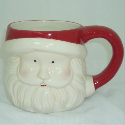 China Christmas Santa Claus Head Shape Mugs With Christmas Hand Painted Handle Unbreakable Hot Viable Sales European Style for sale