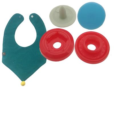 China Custom Professional Baby Bibs Plastic Snap Button Dry Cleaning Around Plastic Snap Button For Clothes for sale