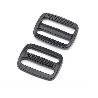 China 2021 User-Friendly Wholesale High Quality Plastic Buckle Slide Adjustable Buckle Tri Glide for sale