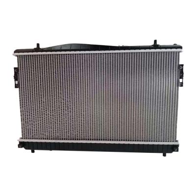 中国 High Quality Engine Cooling System Radiator Hydraulic Oil Cooler Water Tank Radiator OE 5484588 販売のため