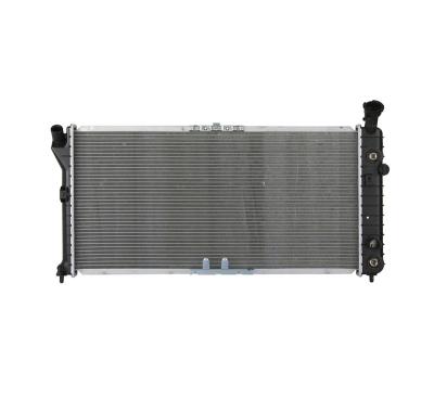 China Aluminum OE 52472846 52472865 Car Spare Parts Auto Radiator For Buick for sale