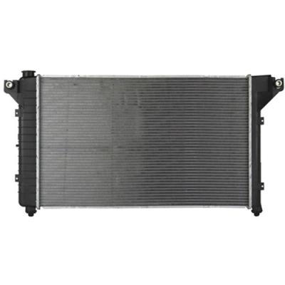 Chine Core Aluminum Plastic Tanks Auto Spare Parts By Water Cooling System Radiator Car Aluminum Copper Radiator For OE Radiator 52028057/52028057AB à vendre