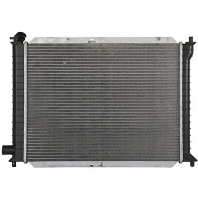 China Core Aluminum Plastic Tanks Auto Spare Parts By Water Cooling System Aluminum Radiator Car Radiator Copper For OE Radiator F5CZ8005A à venda