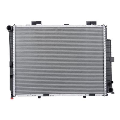 China Core Aluminum Plastic Tanks Auto Spare Parts Water Cooling System Radiator Car Aluminum Copper Radiator For M-Bens 1995-2003 OE 2105003203/2105006603 for sale