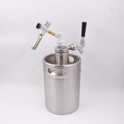 China Stainless Steel Double 4L Wall Insulator Beer Keg With Cap Spear Kit for sale