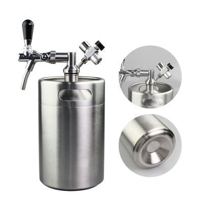 China Easy to use and eco-friendly self-contained portable barrel 5 l beer shaker beer keg tap for sale