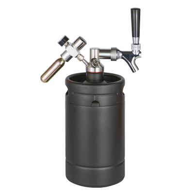 China Easy to Use and Eco-friendly Mini Beer Keg Stainless Steel Pressurized Beer Dispenser with Adjustable Pressure Regulator for sale