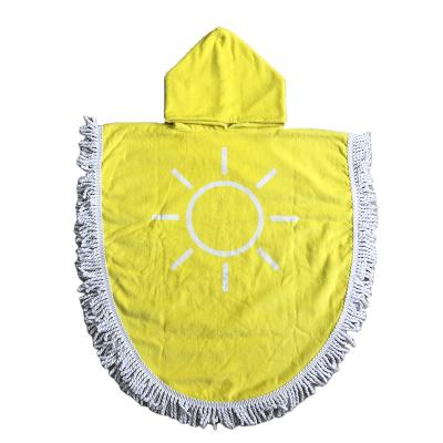 China High Quality Print Eco-friendly Kids Cartoon Poncho Beach Towel With Tassel Hooded Beach Towel For Kids Cotton à venda