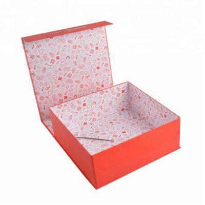 China Recyclable Luxury Color Printing Folding Paper Box for sale