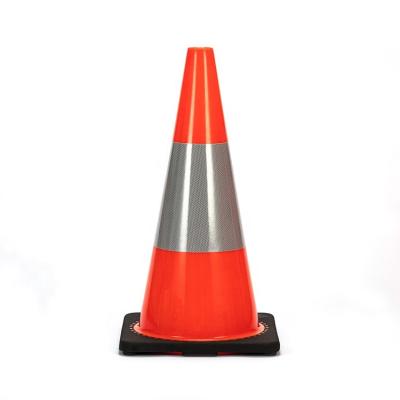 China Hot Selling Base 28inch 700mm Roadway Safety Base 2pcs Traffic Safety PVC Black White Reflective Traffic Cone for sale