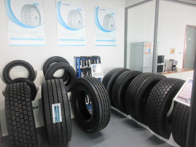 Verified China supplier - QINGDAO AUFINE TYRE CO., LTD.