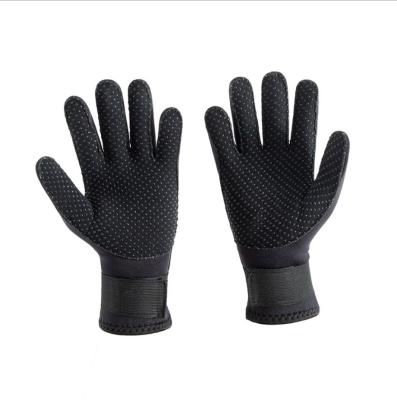 China Neoprene Diving Gloves Neoprene Wetsuit Five-finger Gloves 3mm Elastic Thermal Material Suitable For Swimming Surfing Snorkeling for sale