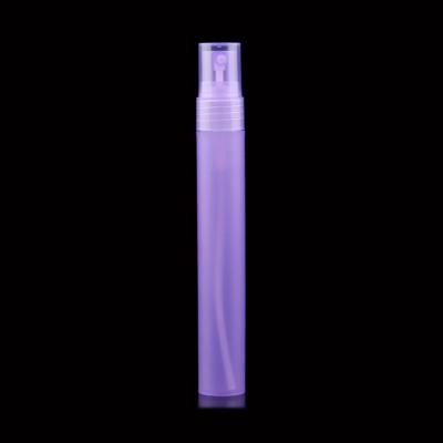 China Eco-friendly Modern Facial Pen 22ml 30ml Spray Perfume Bottle Plastic Purple Color Moisturizing Pen for sale