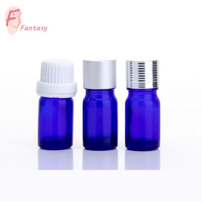 China Eco-friendly Mini 5ml 10ml Thick Bottom Blue Bottle Screw Lid Essential Oil Bottle, Cute Cobalt Serum Bottle Xuzhou Glass Supplier for sale