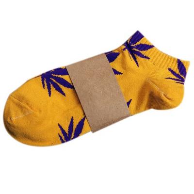 China OEM Breathable Good Quality Custom Hemp Socks Custom Weed Leaf Socks for sale