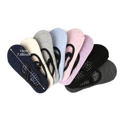 China Stockings Sporty Women Yoga Pilates Cute Grip Socks With Silicone Insole for sale