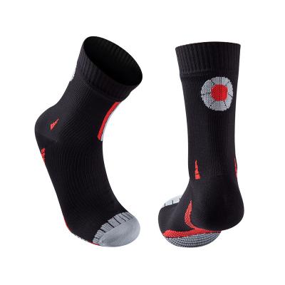 China Quality Antibacterial Mens Hiah Wholesale Water Proof Sports Socks for sale