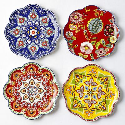 China Traditional Creative Irregular Ceramic Dish American Flower Shaped Decorative Dish Plate for sale