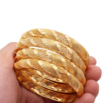 China FASHIONABLE African Luxury 24K Gold Plated Bangle Bracelets With Big Charms For Bangles Women Wife Bracelets Wedding Gifts Jewelry Wholesale for sale