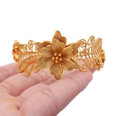 China New TRENDY Dubai Bangle Fashion Lady Luxury 18K Gold Plated African Flower Jewelry Bracelets Bangle Party Wedding Gifts For Women for sale