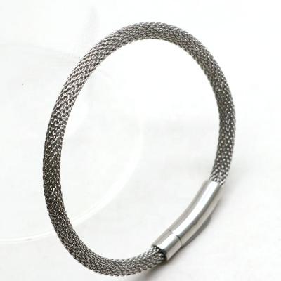 China Fashion Jewelry Hand Jewelry FASHIONABLE Custom Stainless Steel Bracelet Silver Bangle for sale