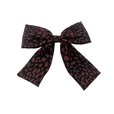 China Hair clips for women Daily easy to carry South Korea style big bow hairpin leopard print style popular women baby for sale