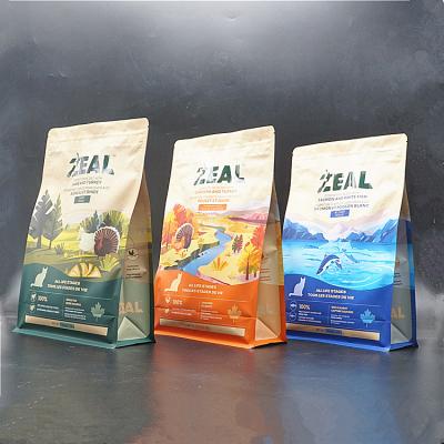 China Plastic Bag Plastic Bag Mylar Dog Food Bags Zip Lock Matte Moisture Proof Colorful Zipper Bag Large for sale