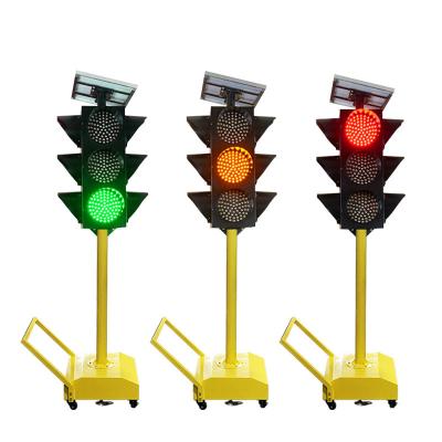 China PC best selling high quality mobile solar traffic light with three four sides red, yellow and green lights for sale