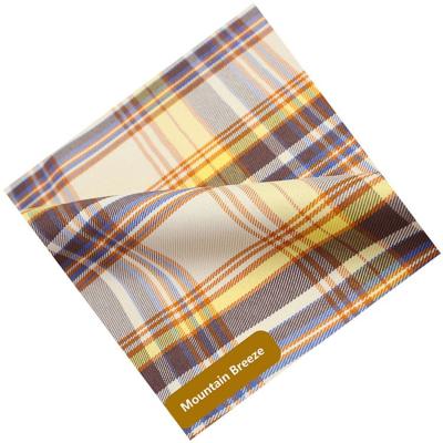 China Wholesale Anti-static Dyed Cotton Yarn Tartan Plaid Fabric For Mens Shirt for sale