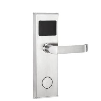 China Wooden Hotel Door Lock System Electronic Smart Door 125khz T5577 RFID Keycard Lock For Hotels for sale