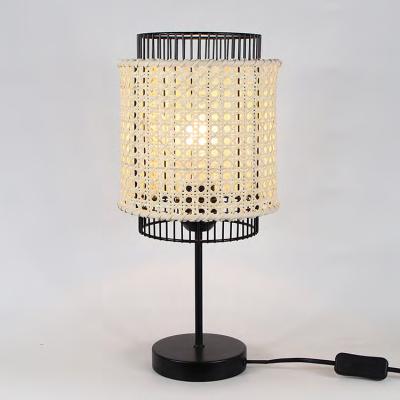 China 2021 Modern New Designed Living Room Bedroom Bedside Lamp Modern Rattan Led Table for sale