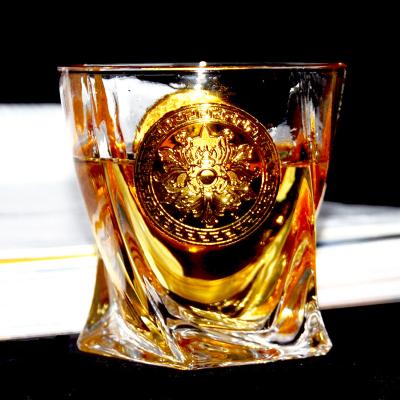 China Lead Free Crystal/Shiny Gold Customize Embossed Gold Decoration Twist Whiskey Electroplating Glass for sale