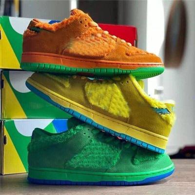 China Hot Selling Active Sports Upper Sneakers Low Three Little Bears Yellow Green Orange Sneaker Bear Dead Shoes With Original Box for sale