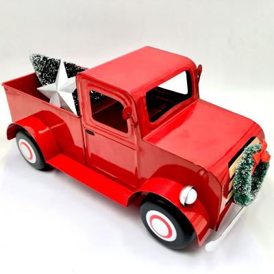 China HOT Wholesale Vintage Metal Rustic Antique Red Decorative Metal Truck With Christmas Tree Novelty Gifts Home Decor for sale