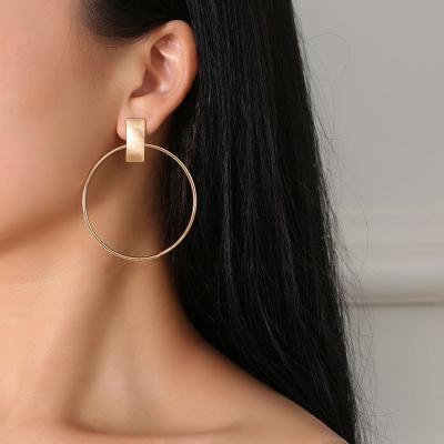 China New High Quality Simple Exquisite Metal Dangle Drop For Women Girl Fashion Around Female Trendy Jewelry Long Geometric Earrings for sale