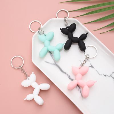 China New wholesale classic creative cartoon balloon dog key chain ring men's and women's couples key chain bag pendant for sale