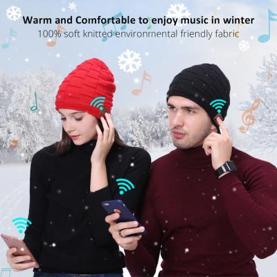 China COMMON Wireless Earphone Music Cap Winter Wireless Hat Knit Earphone Sport Handsfree Headset With Microphone For Smartphone for sale