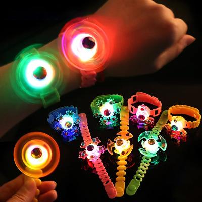 China Luminous LED Spinner Spinner Flashing Hand Top Spinners Glow in Dark Light EDC Figet Spiner Finger Trigger Toys Kid's Wristband for sale