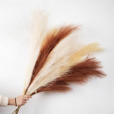 China Artificial Country Flowers Fake 110CM Gathered Pampas Grass For Home Decoration for sale