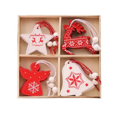 China Chinese Chirstmas Decor Manufacturer's Novel Design Of Wooden Decorations Suitable For Birthday And Christmas Parties for sale