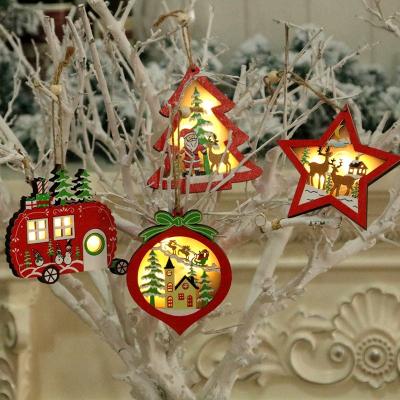 China Craft Chirstmas Decor Special New Design Moisture-proof And Anti-corrosion Natural Wood Pendant for sale