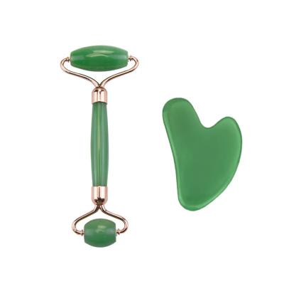 China Whitening Eye Roller Natural Green Jade Mini Gemstone Face Roller Beauty Massage for sale