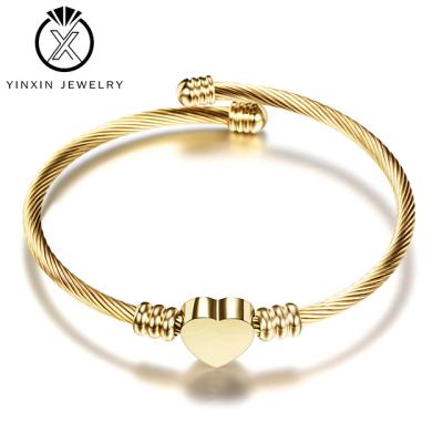 China YiXin's heart jewelry CLASSIC tricolor titanium wire bracelet steel wire Rose Gold Fashion Women's steel wire bracelet for sale