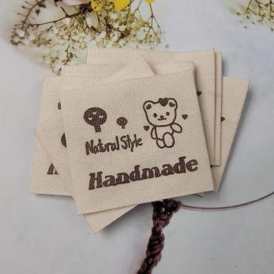 China Customized Personal Women's Main Logo Fabric Ribbon Label Label Environmental Friendly Woven Custom Washable for sale