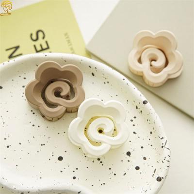 China Hot Selling Korean Fashion Girl's Fashion Cheap Matte Flowers New Flower Daily Simple Design Hairpin Plastic Hair Clip For Women Hair Clip for sale