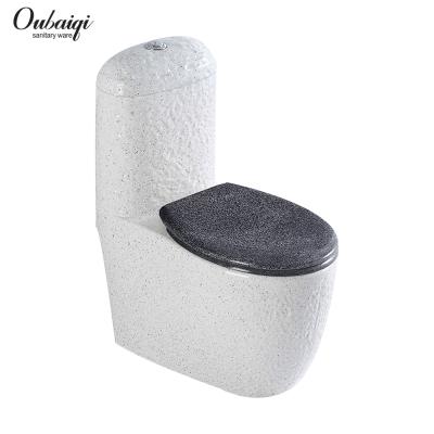 China New Design Double-Flow One Piece Ceramic Toilet Sanitary Luxury Toilet Seat Direct From Chinese Factory for sale