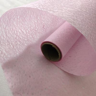 China Waterproof rose 40gsm 60cm x 5m blended pulp specialty bopp film laminated water proof water proof flower wrapping decoration paper for sale